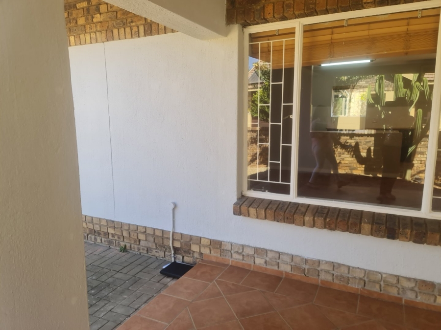 3 Bedroom Property for Sale in Waterval East North West